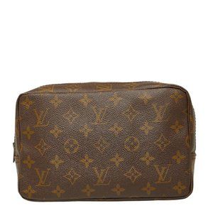 LOUIS VUITTON Brown Monogram Leather Clutch Bag